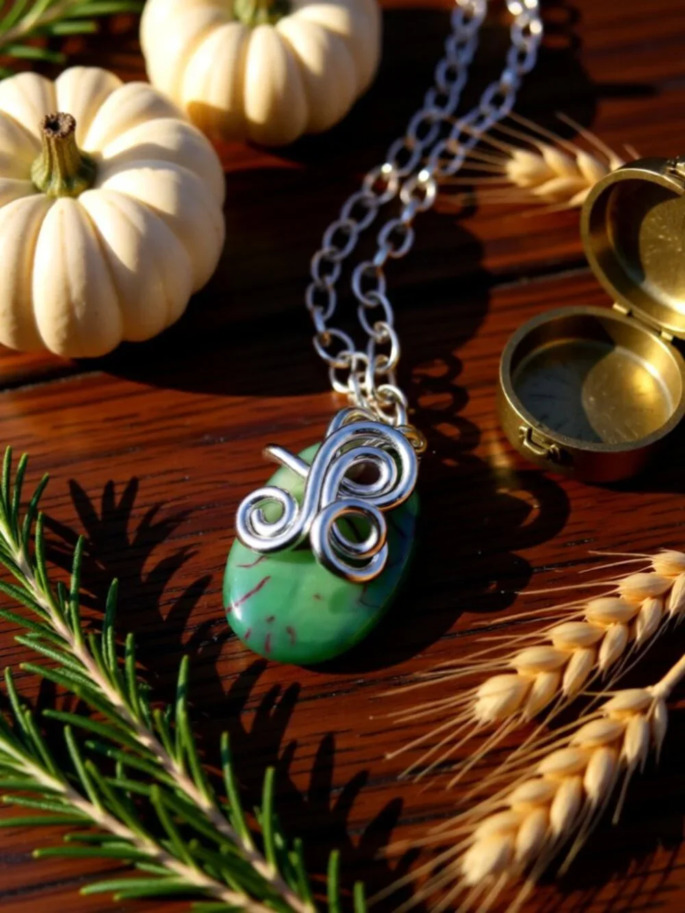 Green Agate Pendant Necklace 22
